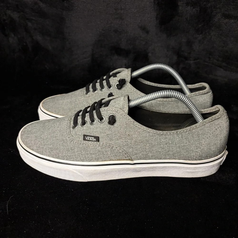 Vans Authentic Mens 10 Skateboarding Shoes Grindle Gray Canvas Slip On Sneakers